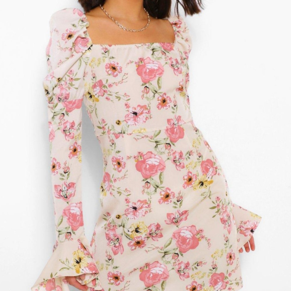 Boohoo Long Sleeve Floral White Mini Dress